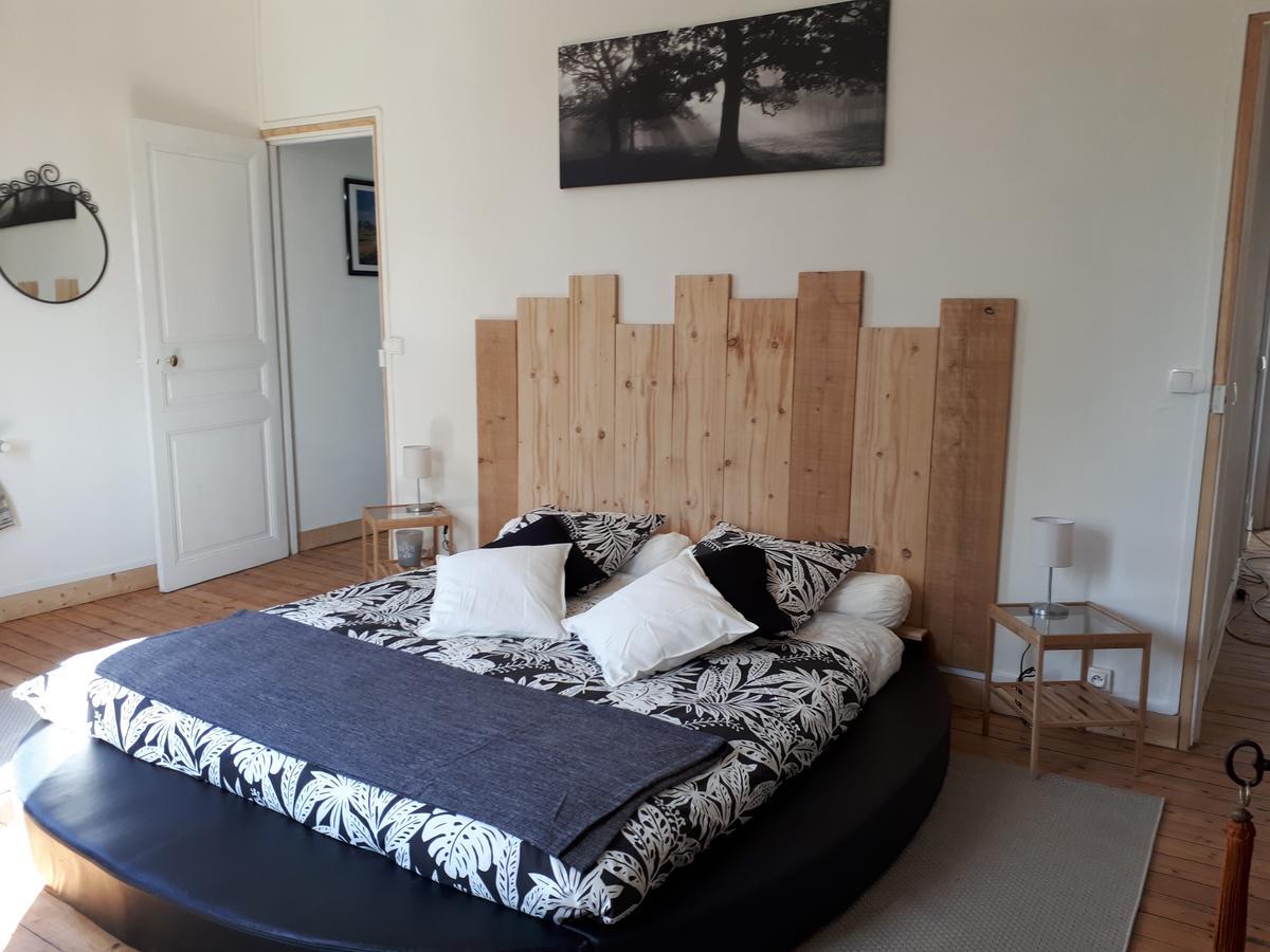 Levaltipis Hotell Saint-Gâtien-des-Bois Exteriör bild
